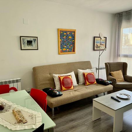 Centrico Piso De 2 Habitaciones Zaragoza Luaran gambar