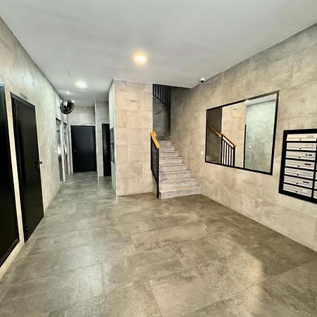 Centrico Piso De 2 Habitaciones Zaragoza Luaran gambar