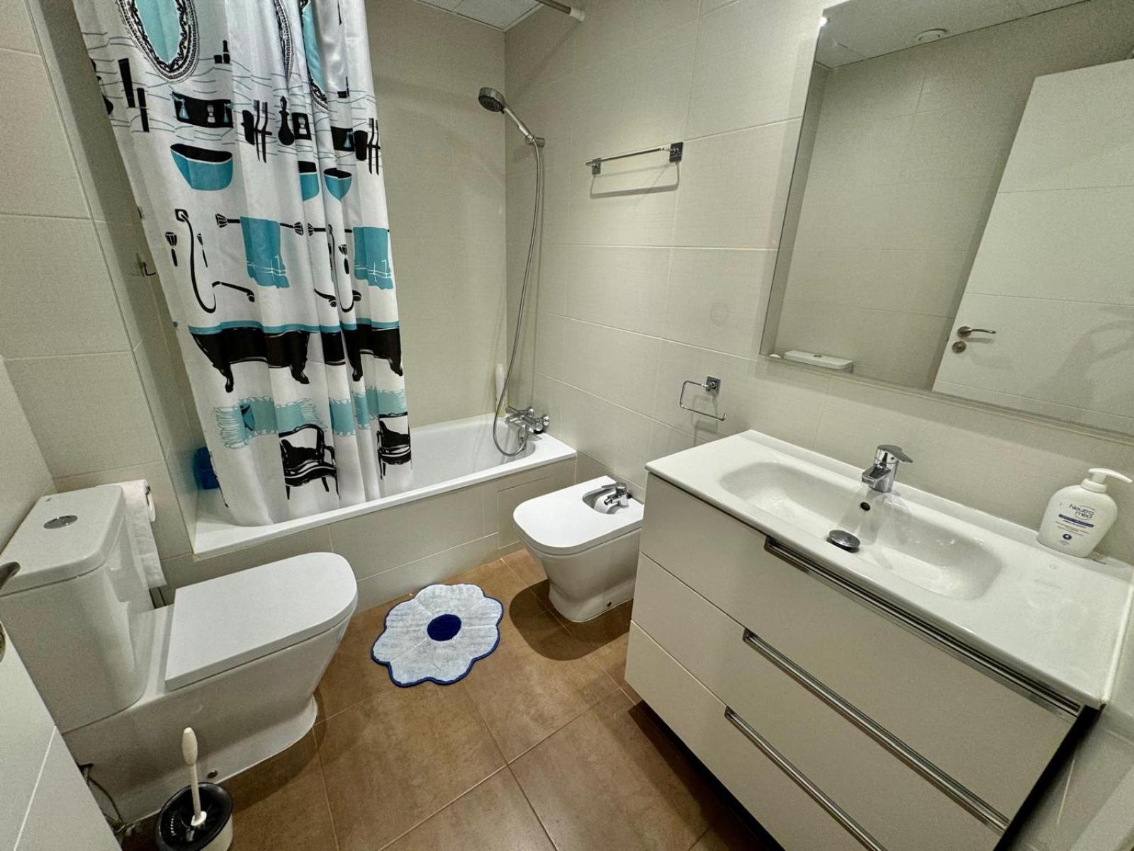 Centrico Piso De 2 Habitaciones Zaragoza Luaran gambar