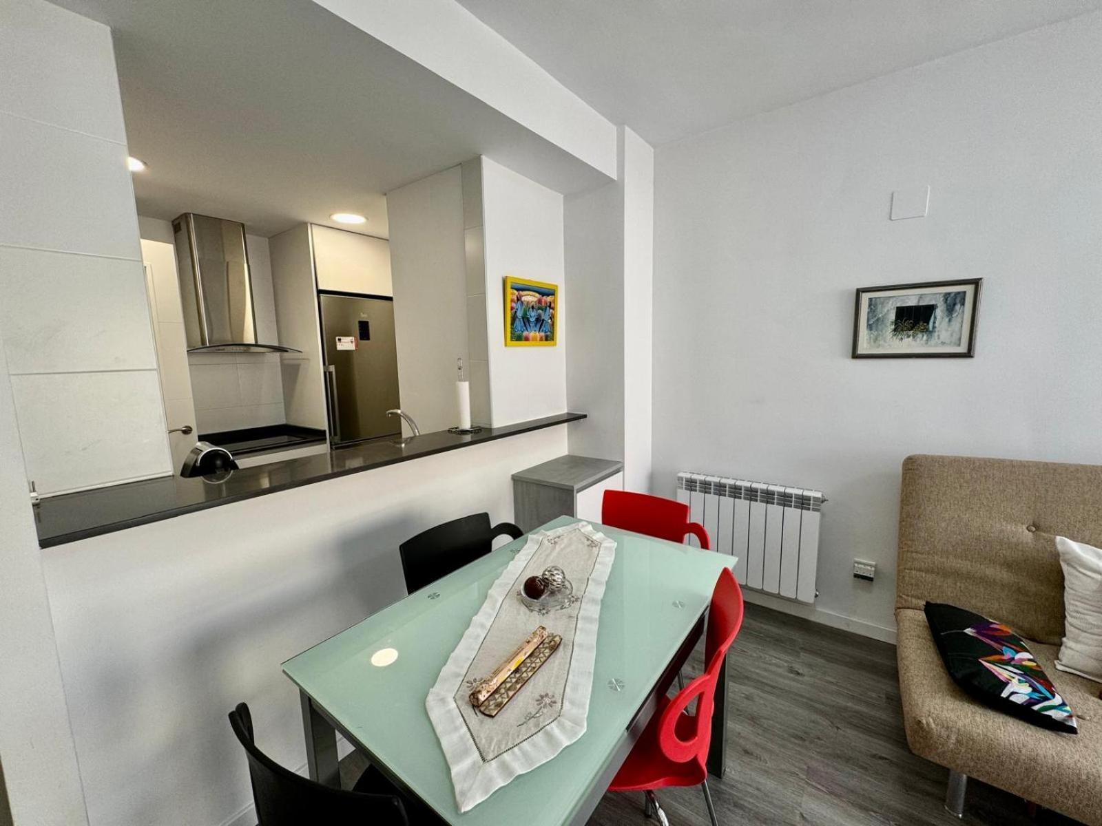 Centrico Piso De 2 Habitaciones Zaragoza Luaran gambar